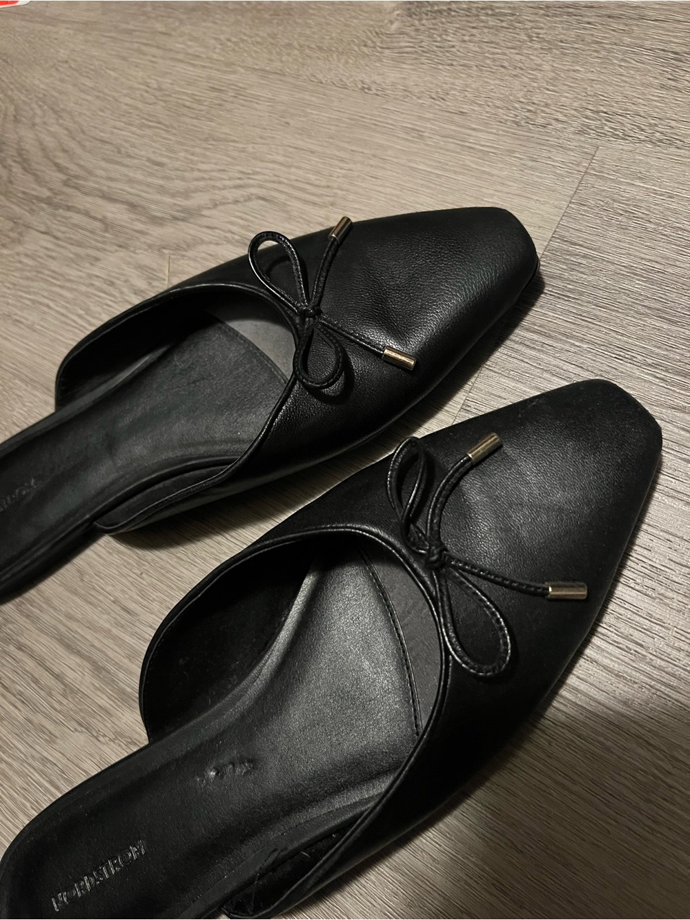Nordstrom Bow Pointed Mule Flats